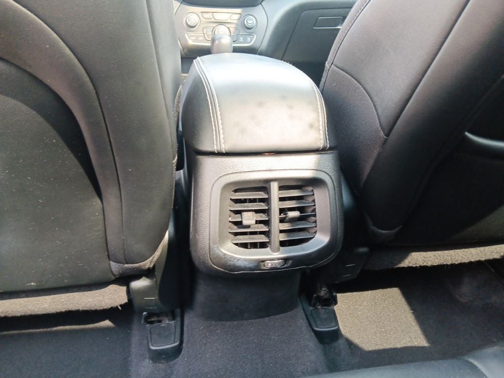2022 Jeep Cherokee X
