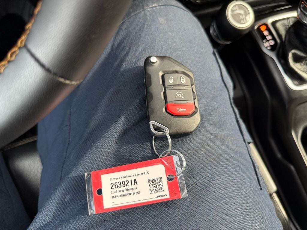 2024 Jeep Wrangler Sahara