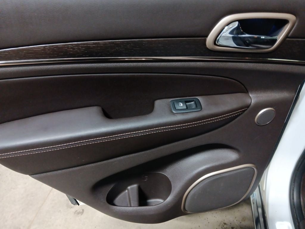 2015 Jeep Grand Cherokee Summit