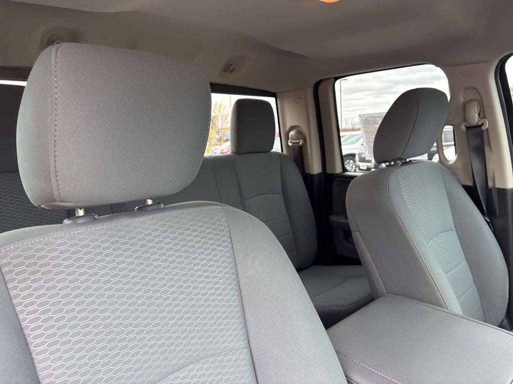 2017 RAM 1500 SLT
