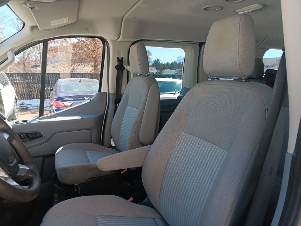 2018 Ford Transit-350 XLT 15 Passenger Van