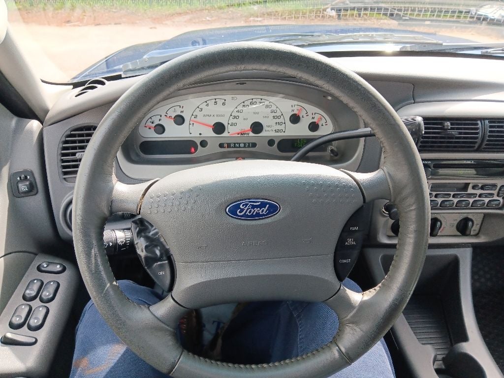 2004 Ford Explorer Sport Trac XLS AI