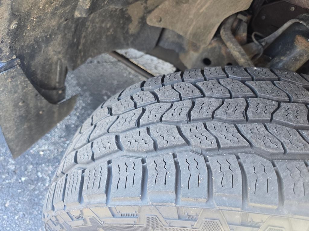 2004 Ford Explorer Sport Trac XLS AI