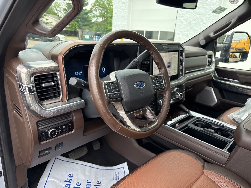 2025 Ford F-350SD King Ranch