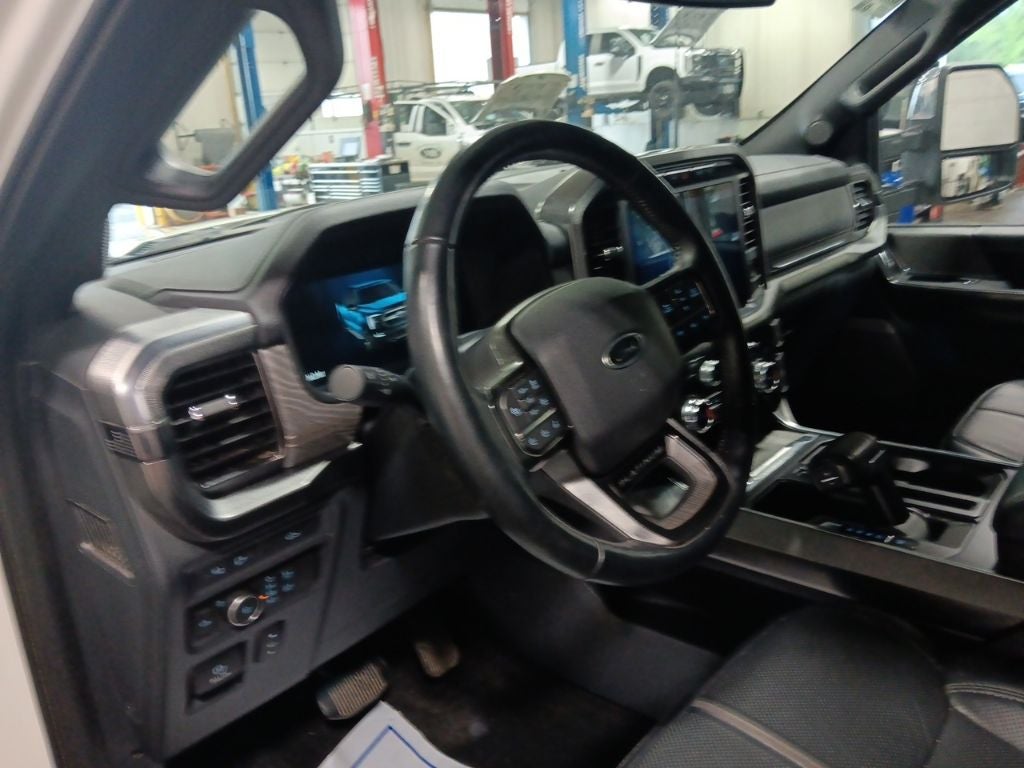 2022 Ford F-150 Platinum