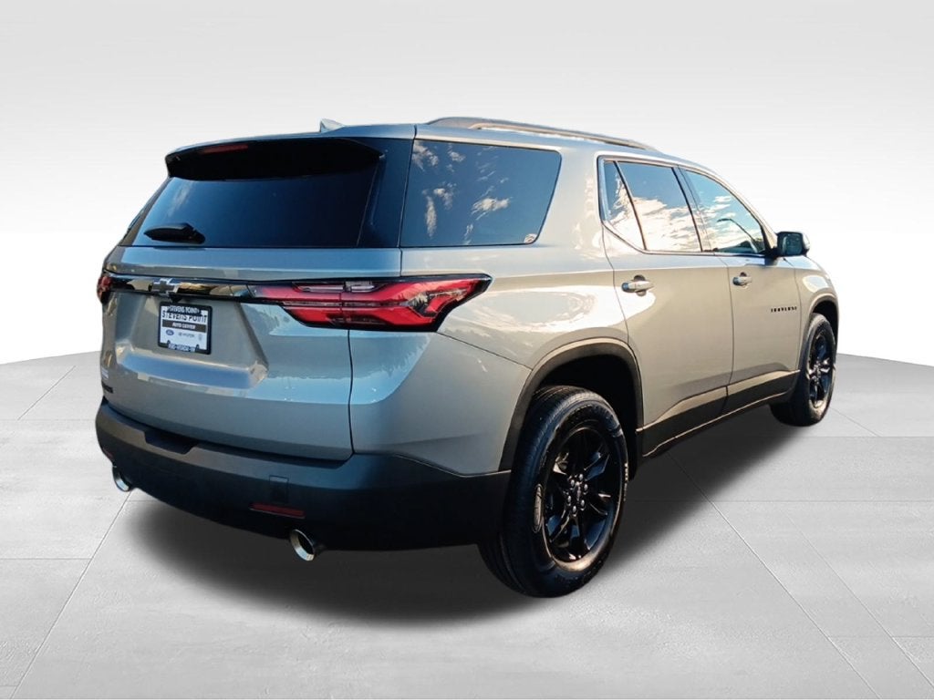 2023 Chevrolet Traverse LS w/1LS