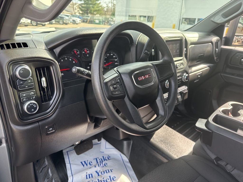 2024 GMC Sierra 2500HD Pro