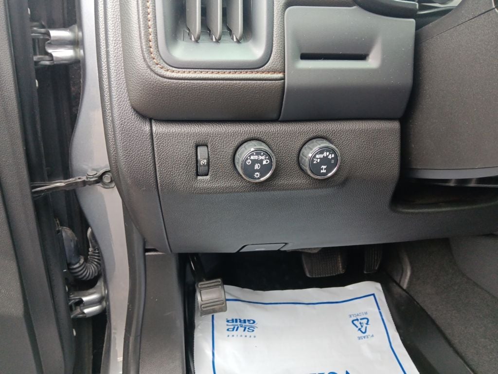 2022 GMC Canyon AT4 w/Cloth