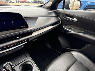 2024 Cadillac XT4 Sport