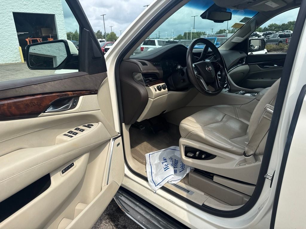 2015 Cadillac Escalade ESV Luxury