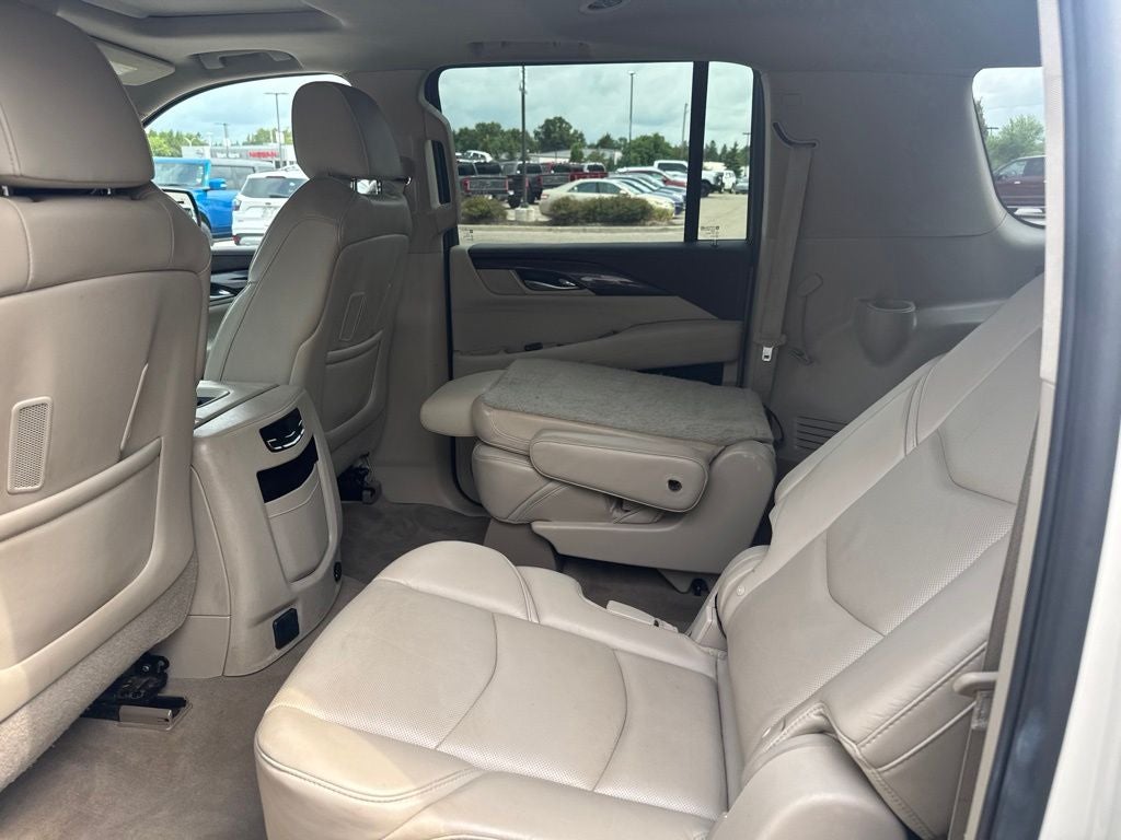 2015 Cadillac Escalade ESV Luxury