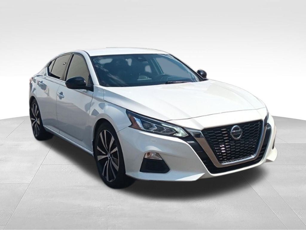 2022 Nissan Altima 2.5 SR
