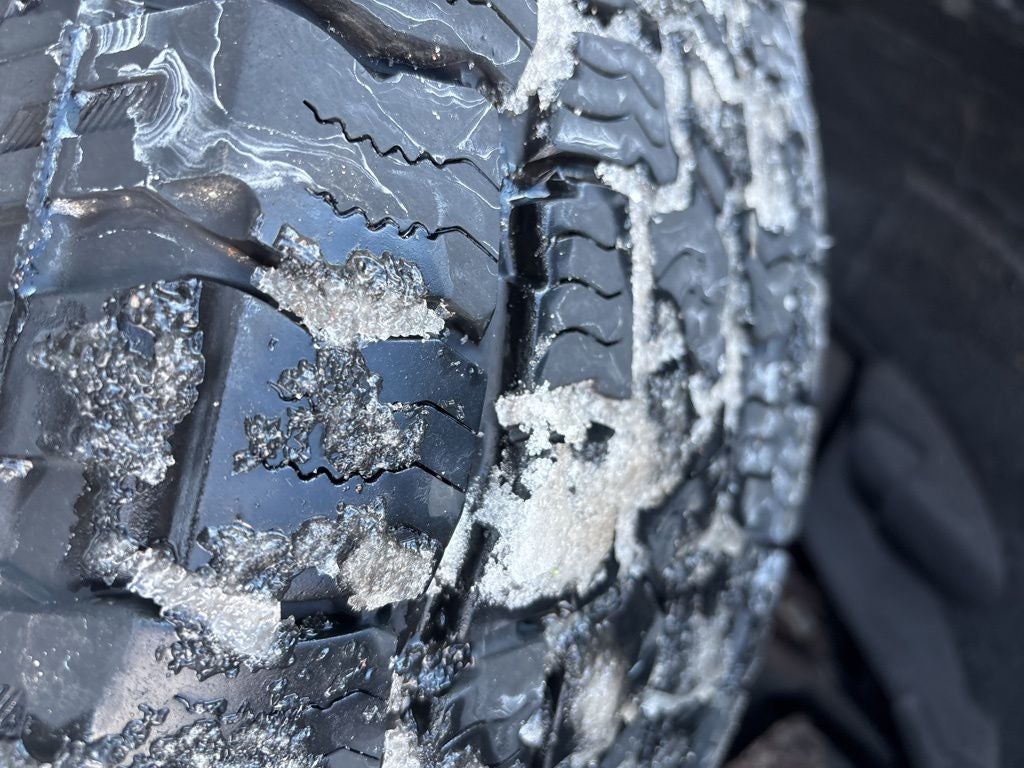 2014 Nissan Titan SV