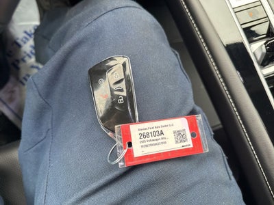 2025 Volkswagen Atlas Cross Sport 2.0T SEL