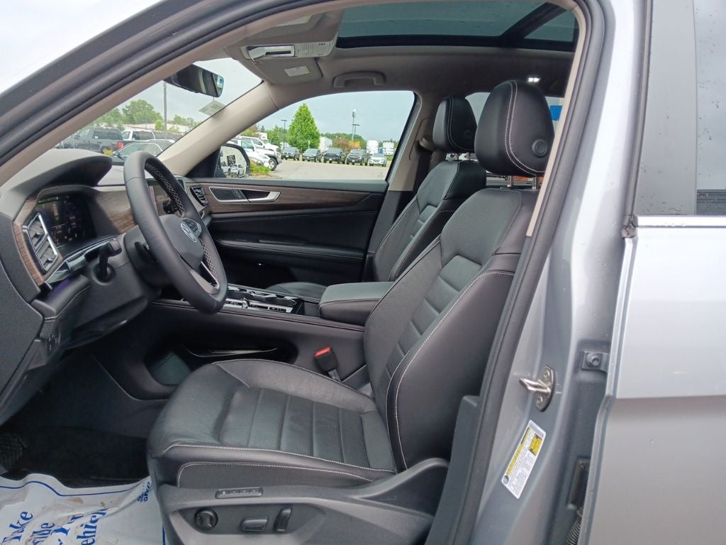 2024 Volkswagen Atlas 2.0T SEL
