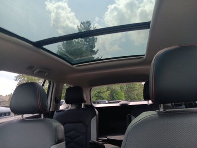 2025 Volkswagen Atlas 2.0T Peak Edition