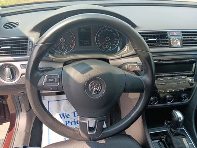 2014 Volkswagen Passat 1.8T Wolfsburg