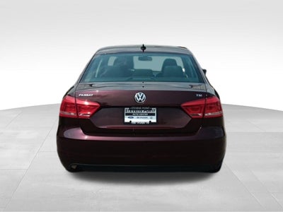 2014 Volkswagen Passat 1.8T Wolfsburg