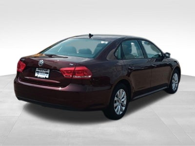 2014 Volkswagen Passat 1.8T Wolfsburg