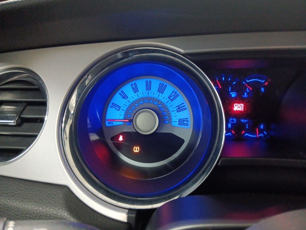 2012 Ford Mustang V6 Premium Manual