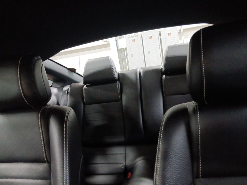 2012 Ford Mustang V6 Premium Manual