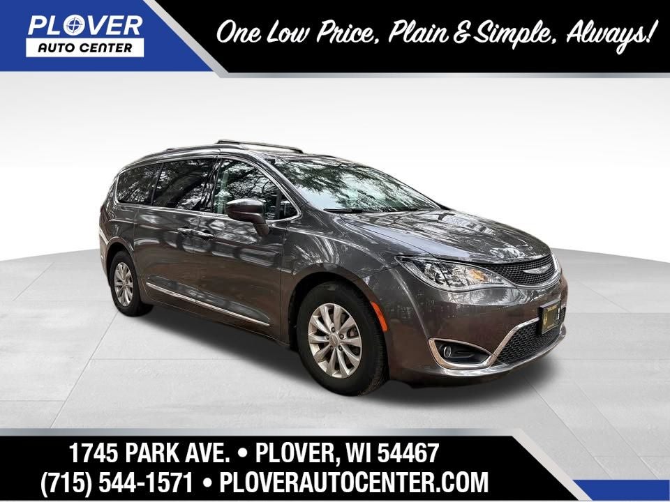 2017 Chrysler Pacifica Touring L