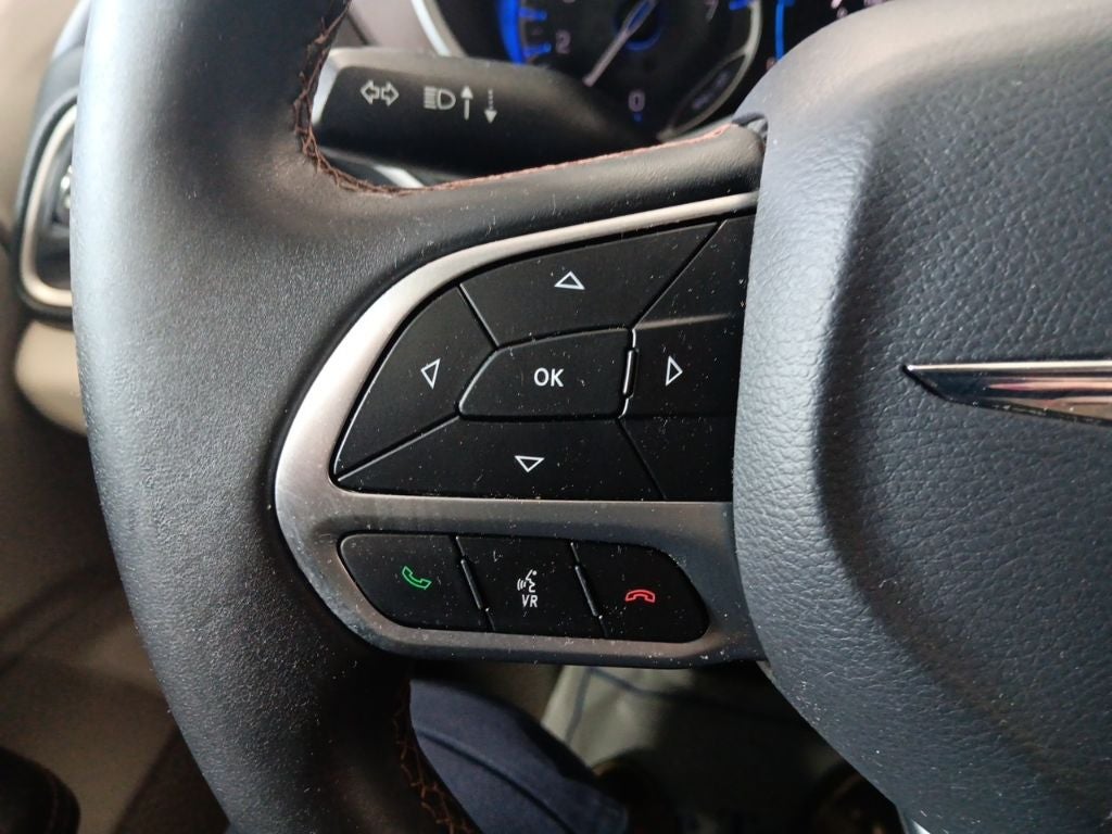 2017 Chrysler Pacifica Touring L