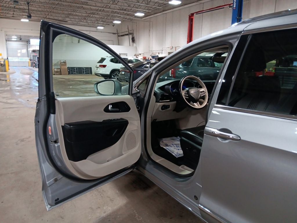 2020 Chrysler Pacifica Limited