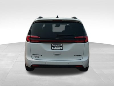 2025 Chrysler Pacifica Limited
