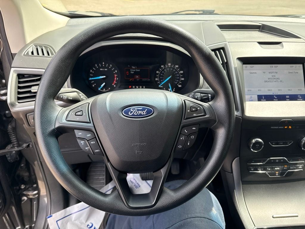 2020 Ford Edge SE