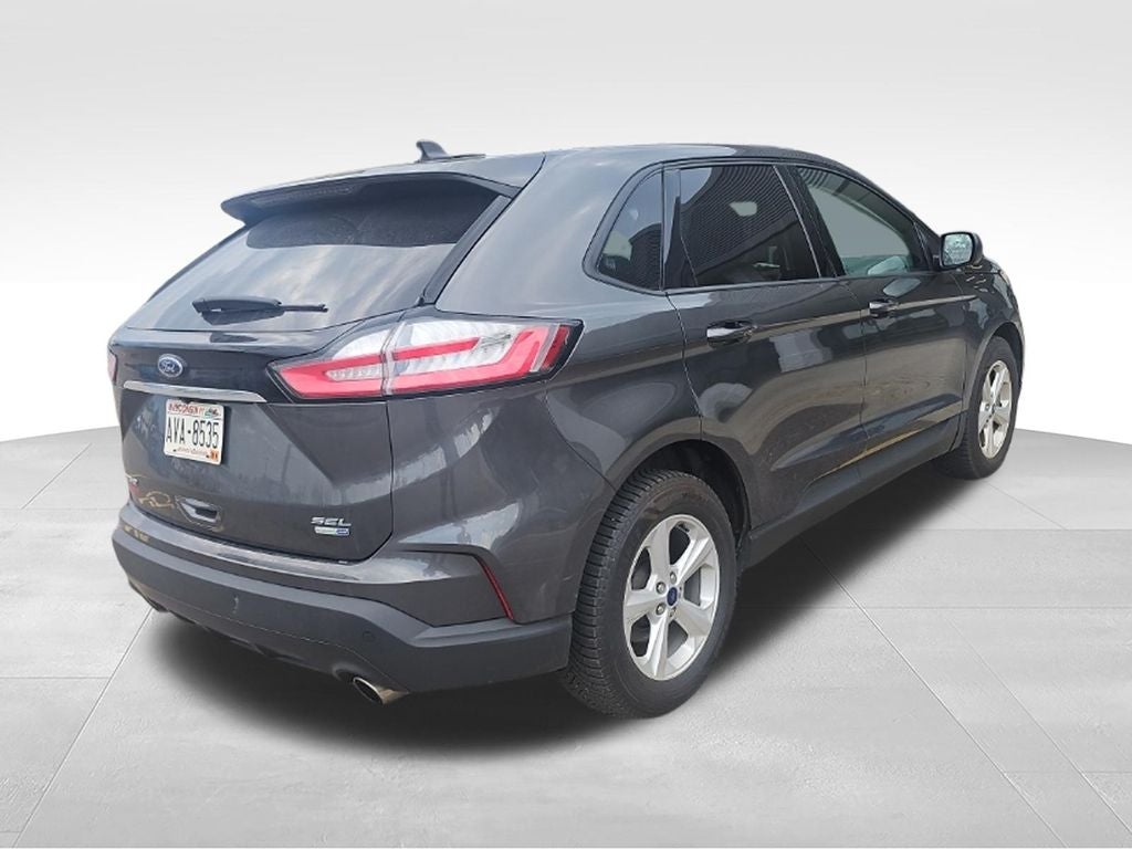 2020 Ford Edge SE