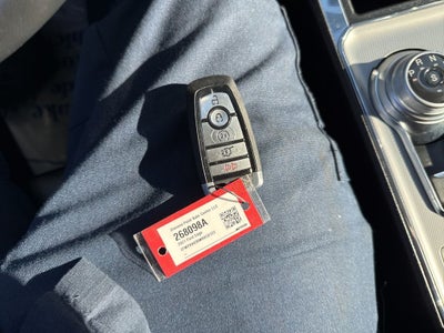 2021 Ford Edge Titanium