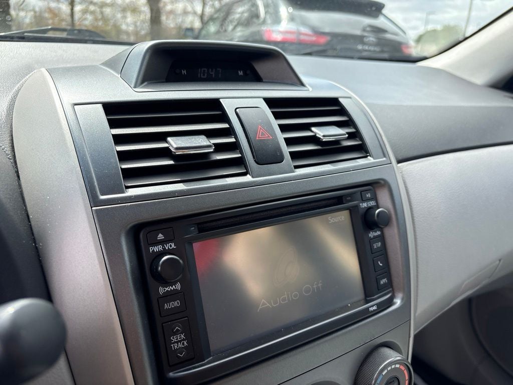 2013 Toyota Corolla LE