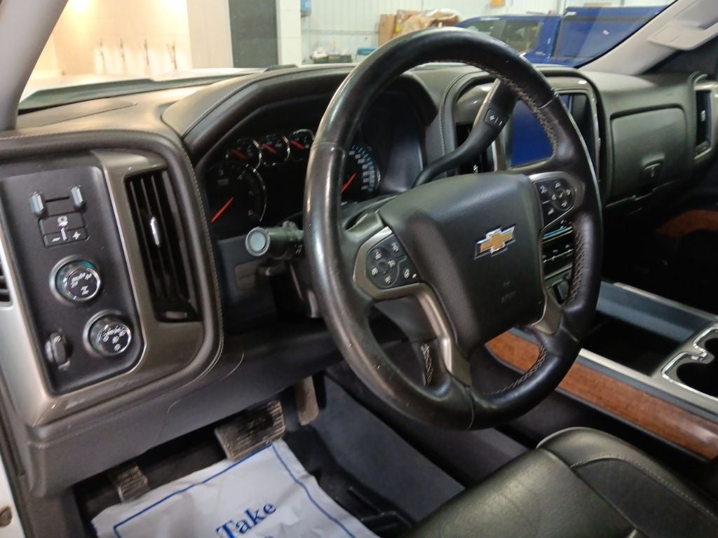 2017 Chevrolet Silverado 1500 High Country