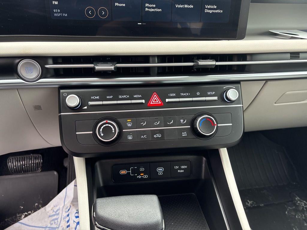 2025 Hyundai TUCSON SE AWD