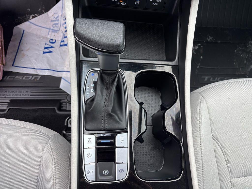 2025 Hyundai TUCSON SE AWD