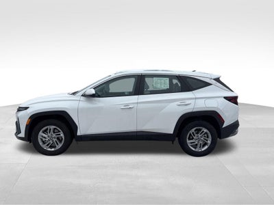 2025 Hyundai TUCSON SE AWD