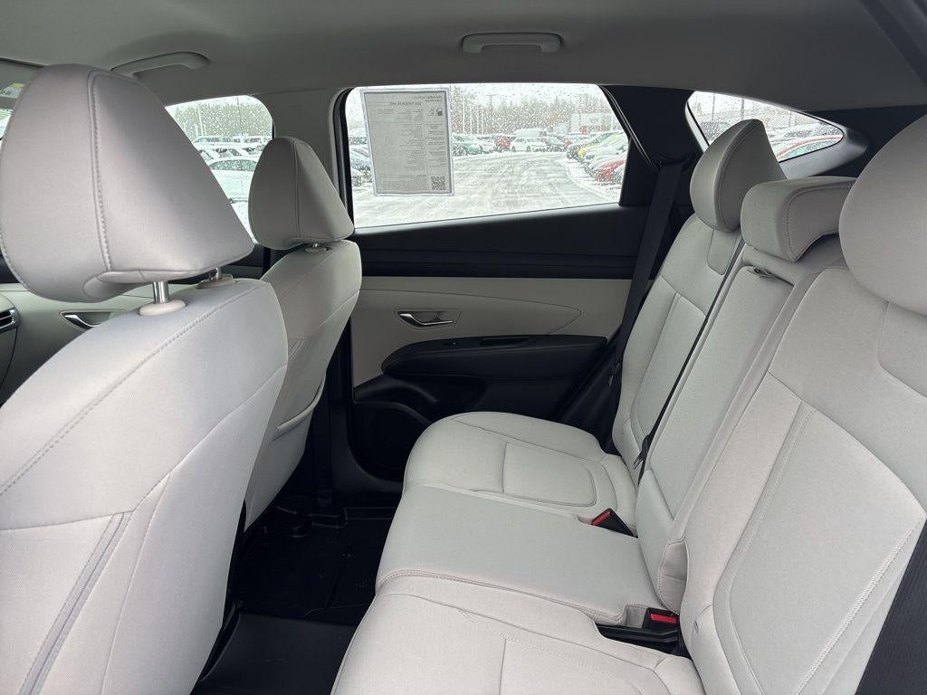 2025 Hyundai TUCSON SE AWD