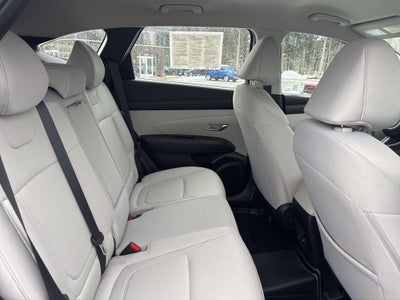 2025 Hyundai TUCSON SE AWD