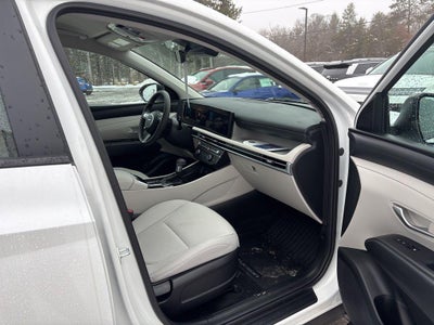 2025 Hyundai TUCSON SE AWD