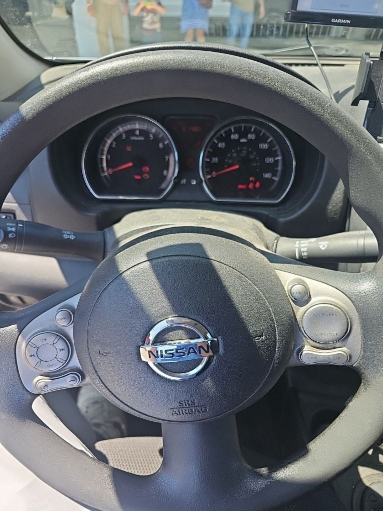 2012 Nissan Versa 1.6 SV