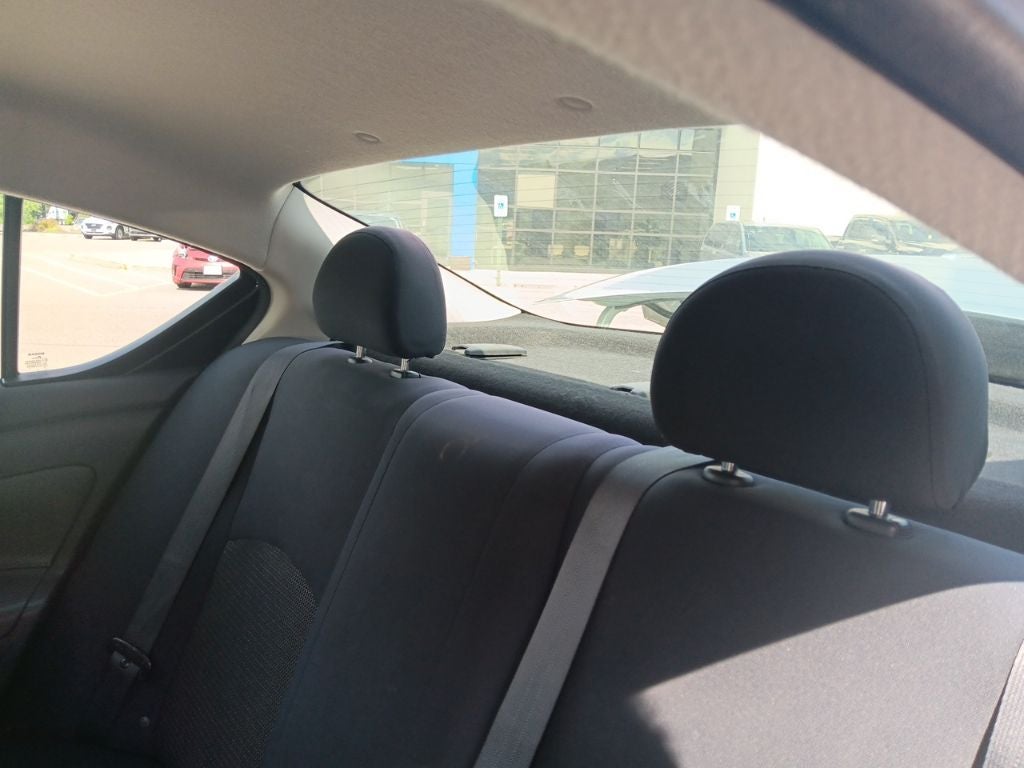 2012 Nissan Versa 1.6 SV