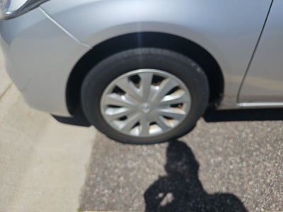 2012 Nissan Versa 1.6 SV