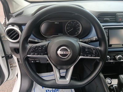2023 Nissan Versa 1.6 SV