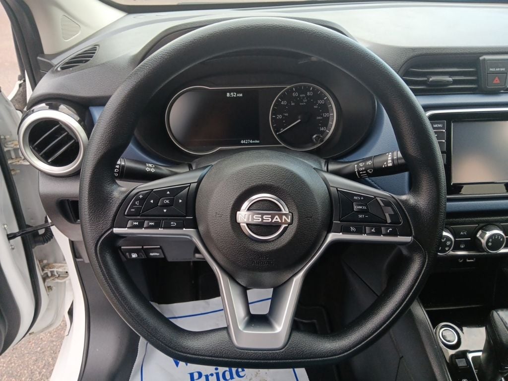 2023 Nissan Versa 1.6 SV