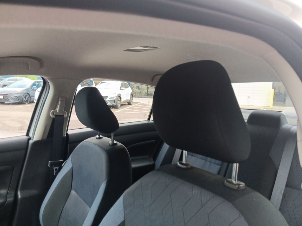 2023 Nissan Versa 1.6 SV