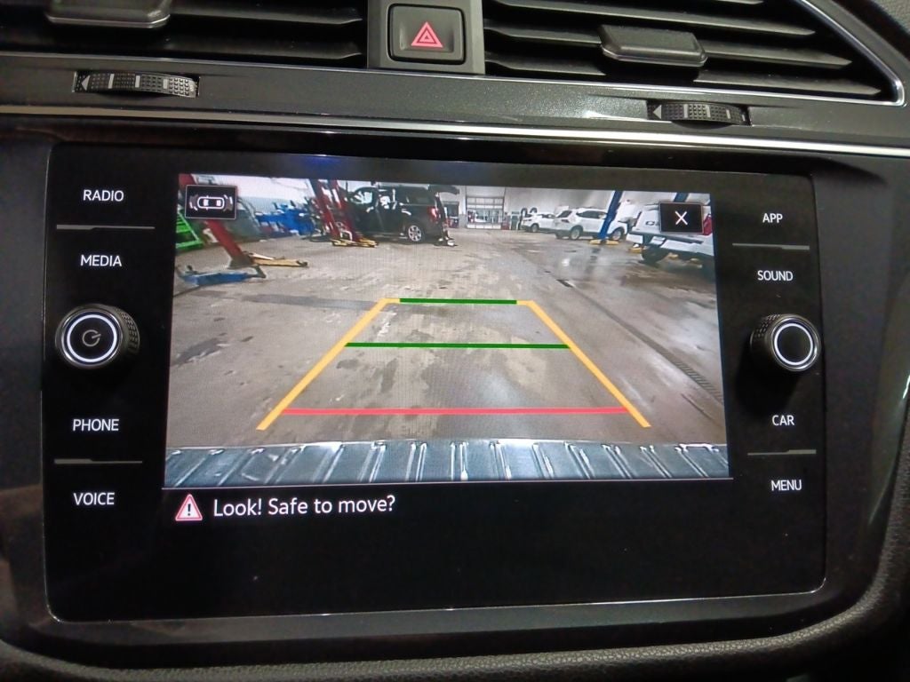 2022 Volkswagen Tiguan 2.0T SE