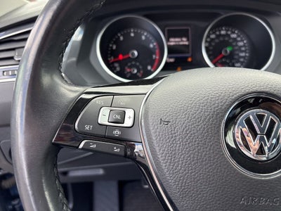 2019 Volkswagen Tiguan 2.0T SE