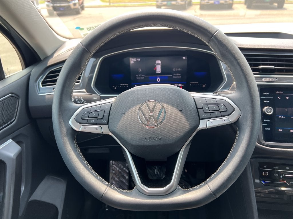 2022 Volkswagen Tiguan Base