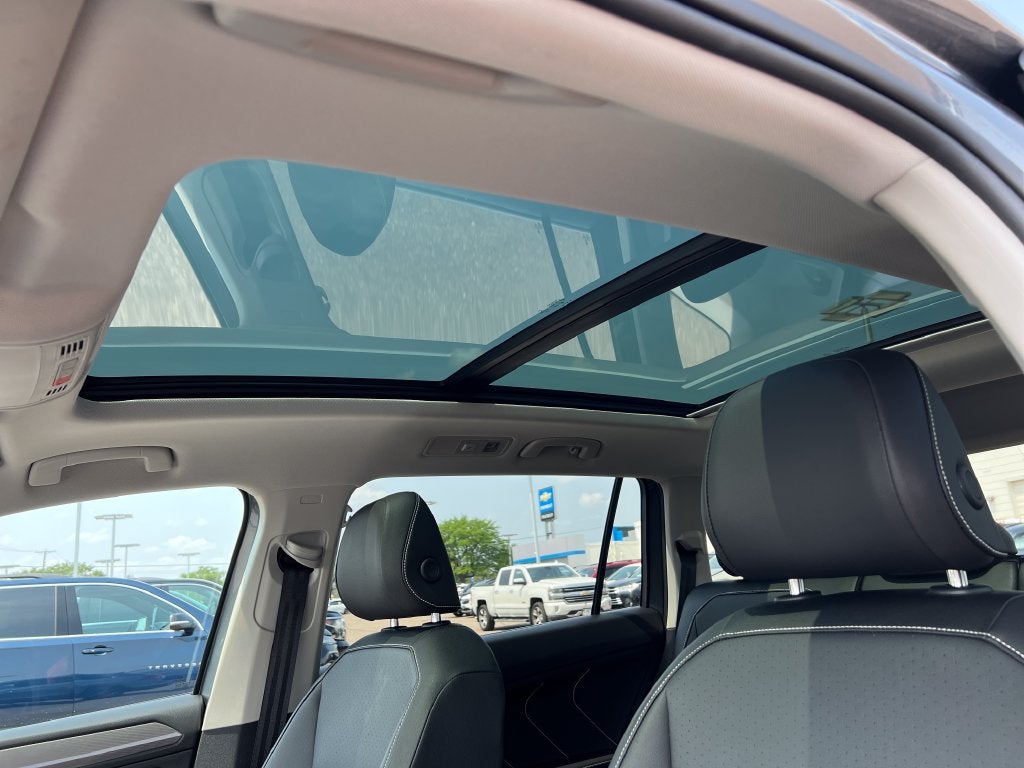 2022 Volkswagen Tiguan Base